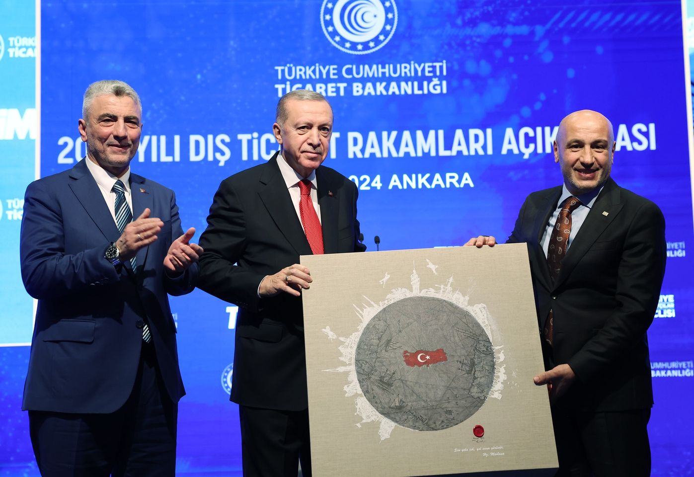 Cumhurbaşkanı Erdoğan'dan Türkiye'nin Dış Ticaret Başarısına İlişkin 2023 Işıkları