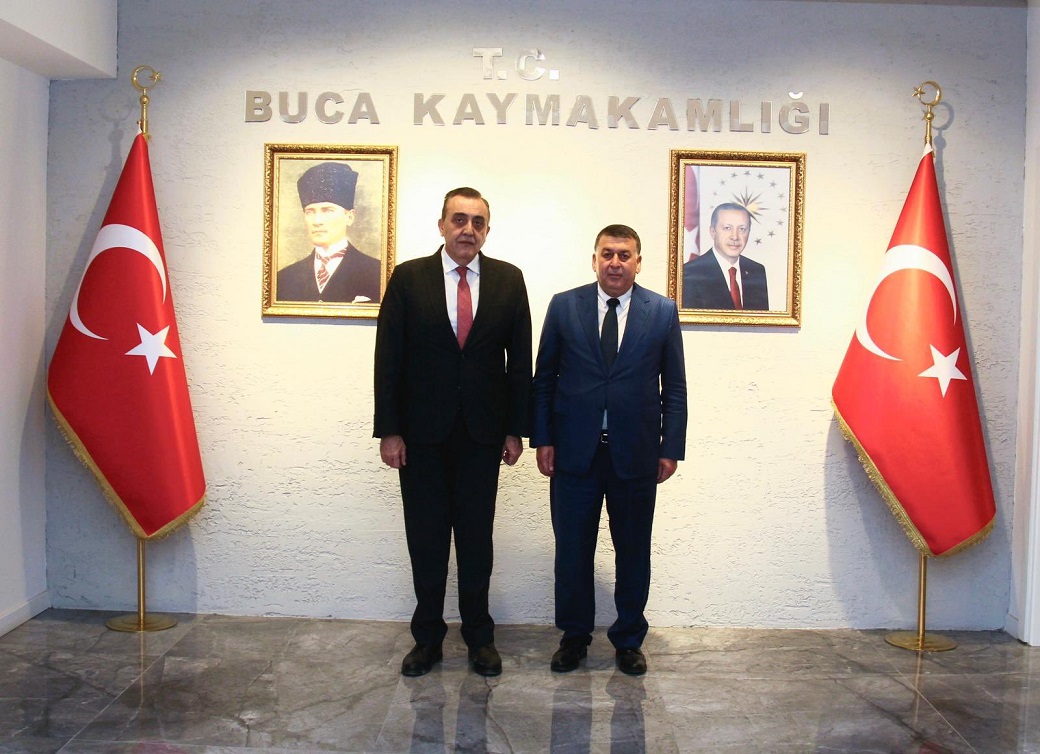 İzmir Kaymakamı Tunçer, İl Müdürü Ergin'i makamında ağırladı.