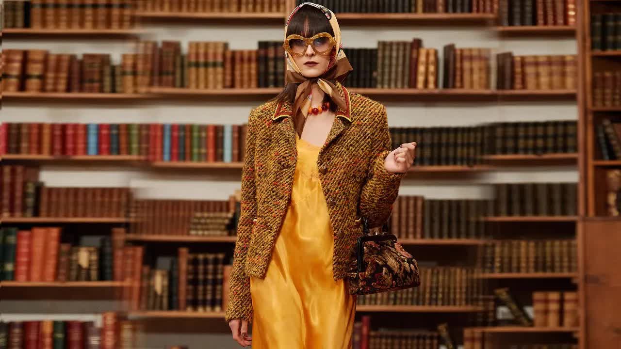 Anna Sui, Yeni Koleksiyonuyla Moda Haftasında Fark Yarattı