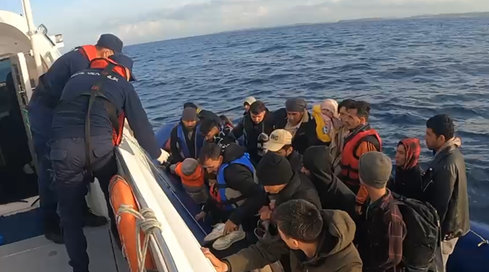 Balıkesir Ayvalık'ta Düzensiz Göçmen Yakalandı