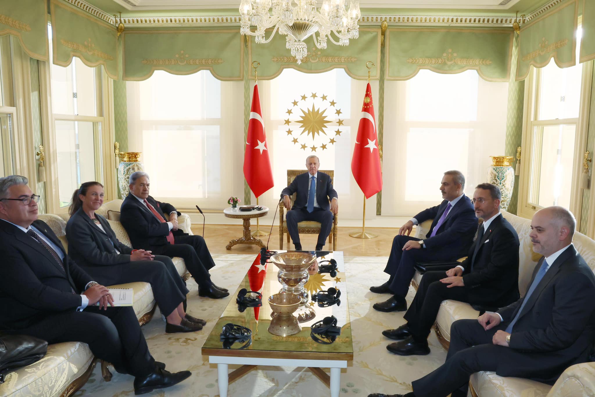 Türkiye ve Yeni Zelanda Arasında Diplomatik Diyaloglar Güçleniyor