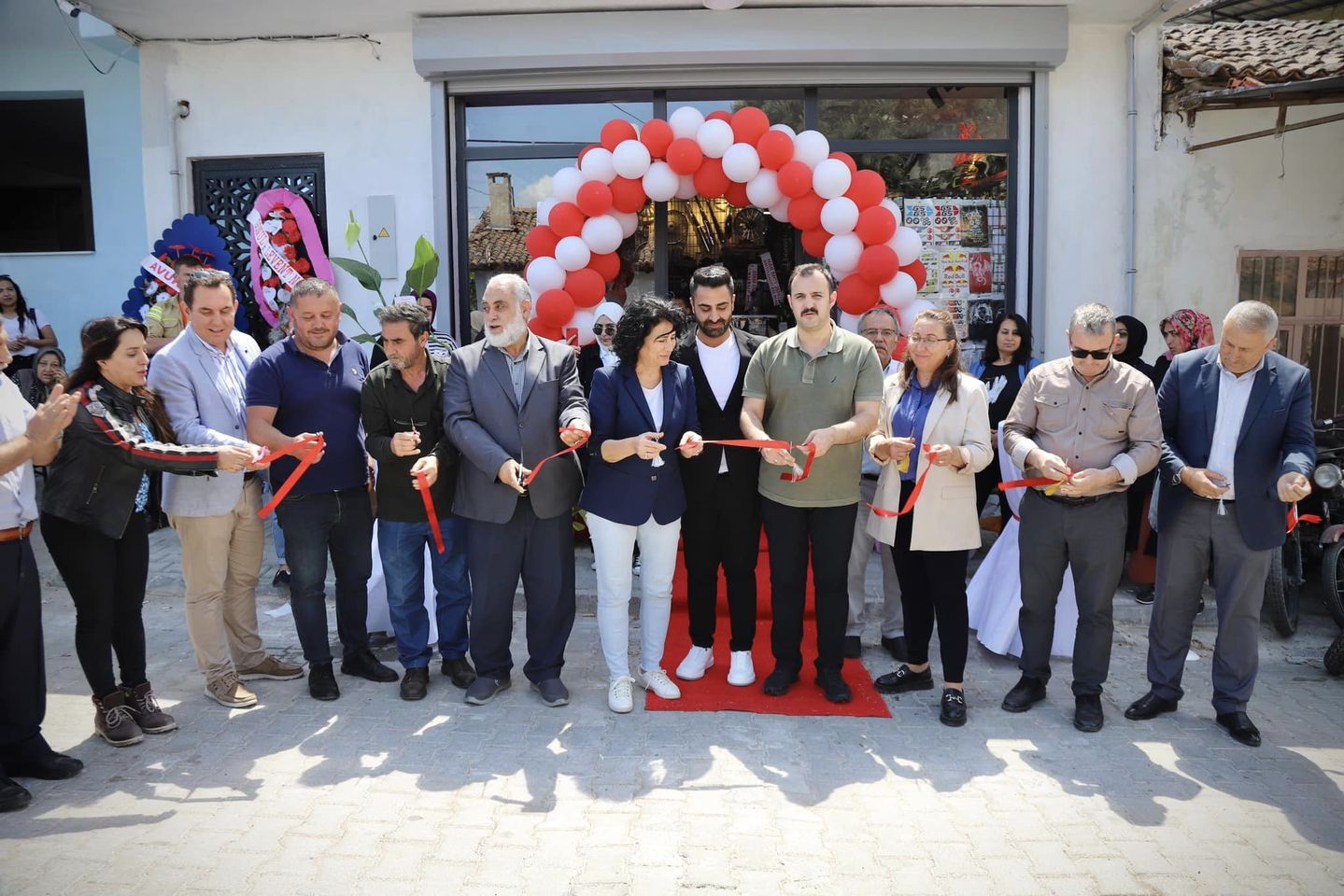 Yeni Yedek Parça Dükkanı Açılışı Yerel Ekonomiyi Canlandıracak