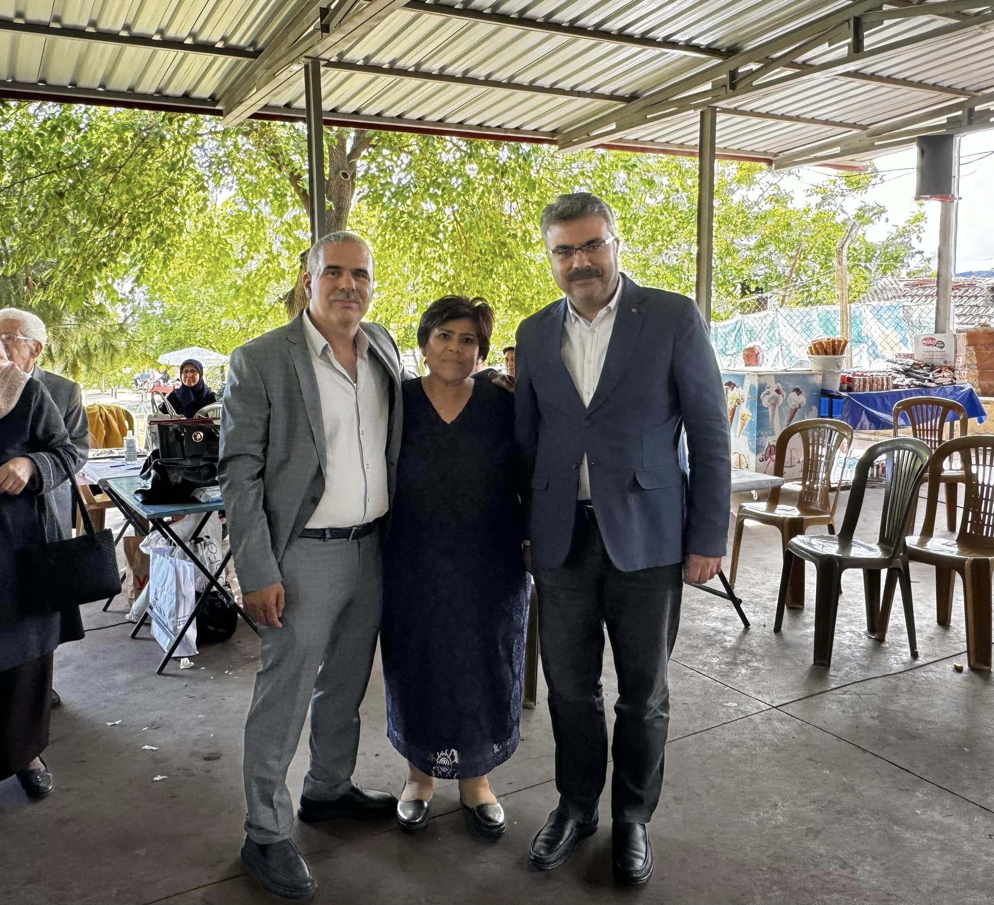 Milletvekili Ömer Özmen, Aydın'daki Düğün Törenine Katıldı