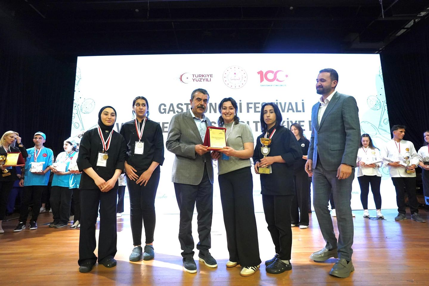 Milli Eğitim Bakanı Yusuf Tekin, Gastronomi Festivalinin Final Törenine Katıldı