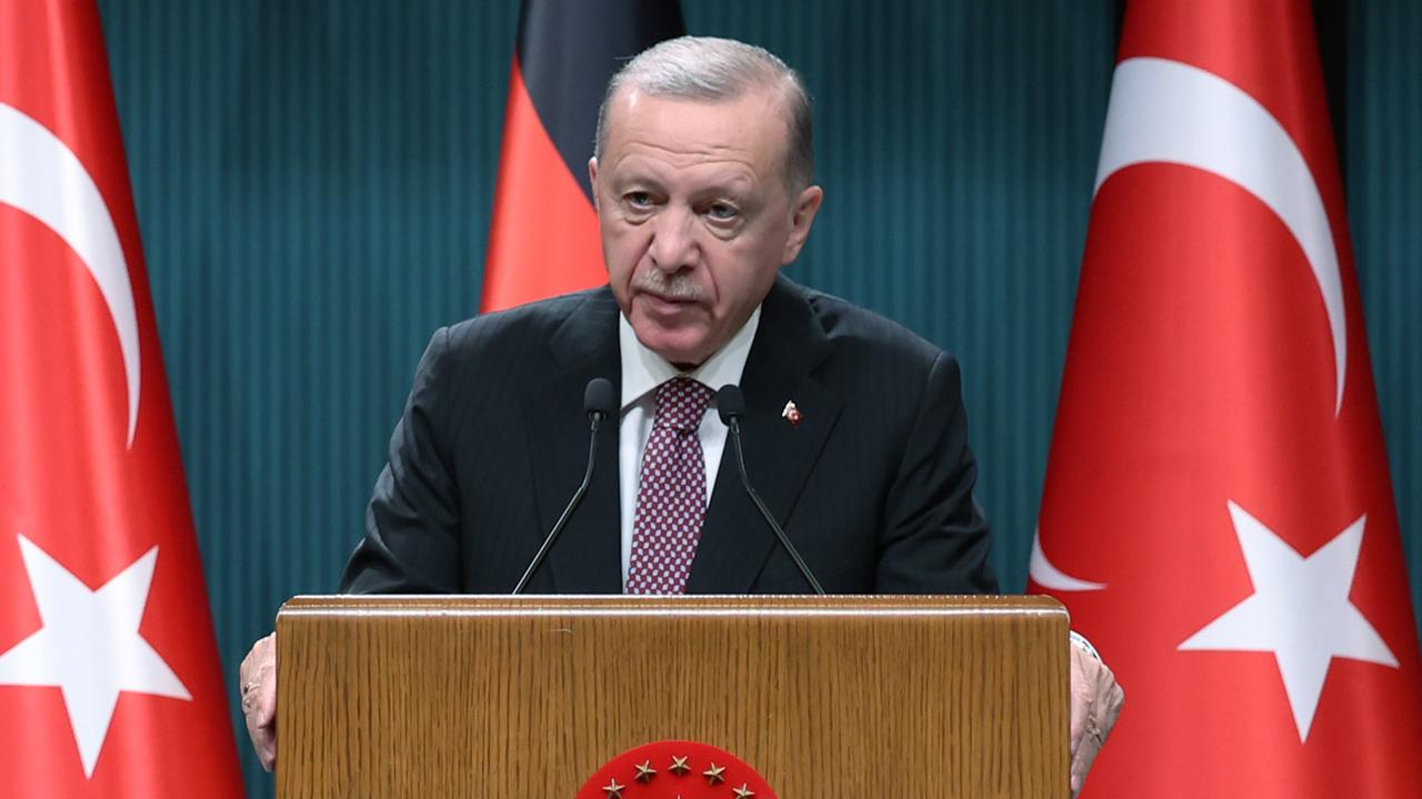 Türkiye Cumhurbaşkanı Recep Tayyip Erdoğan'dan İran Cumhurbaşkanı İbrahim Reisi'ye Geçmiş Olsun Mesajı