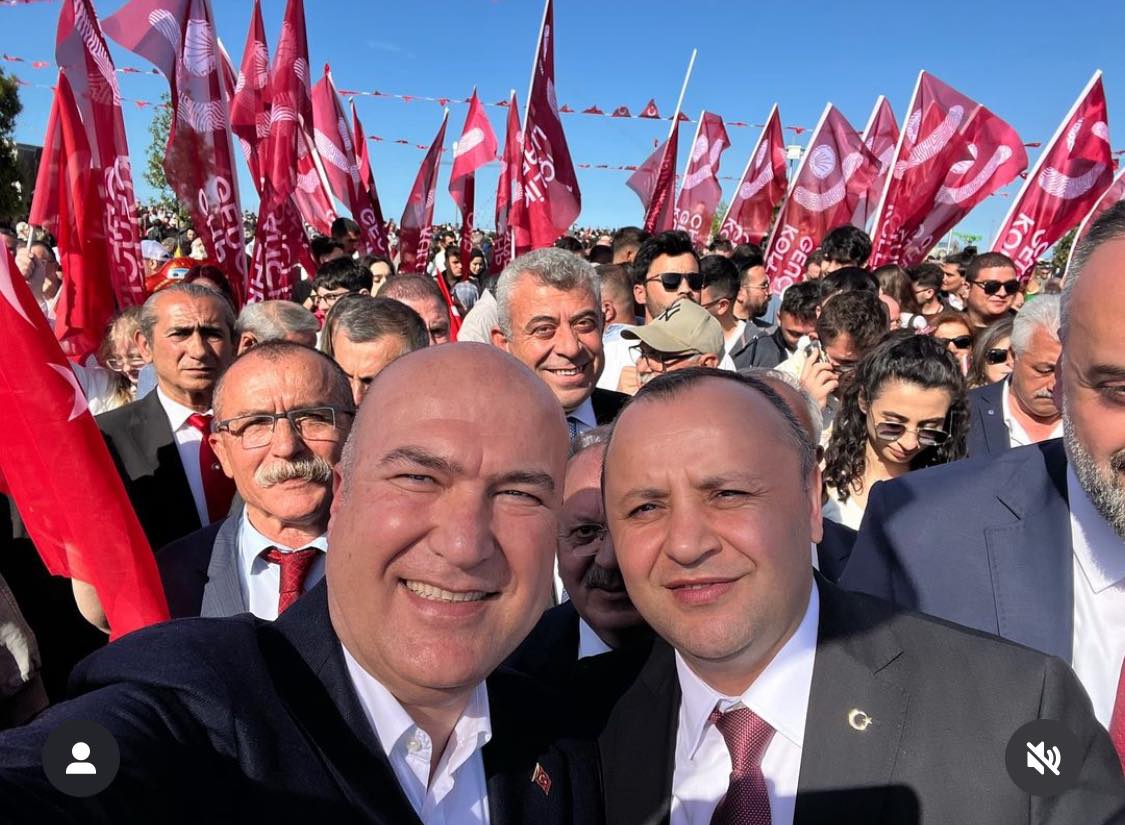 CHP Milletvekili Murat Bakan, 19 Mayıs Atatürk'ü Anma, Gençlik ve Spor Bayramı'nı kutladı