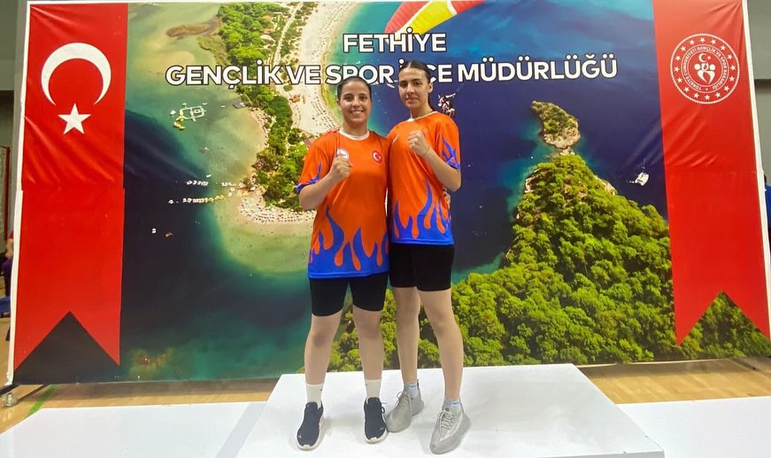 Menderes Belediyesi, Türkiye Boks Şampiyonası'nda Büyük Başarı Elde Etti