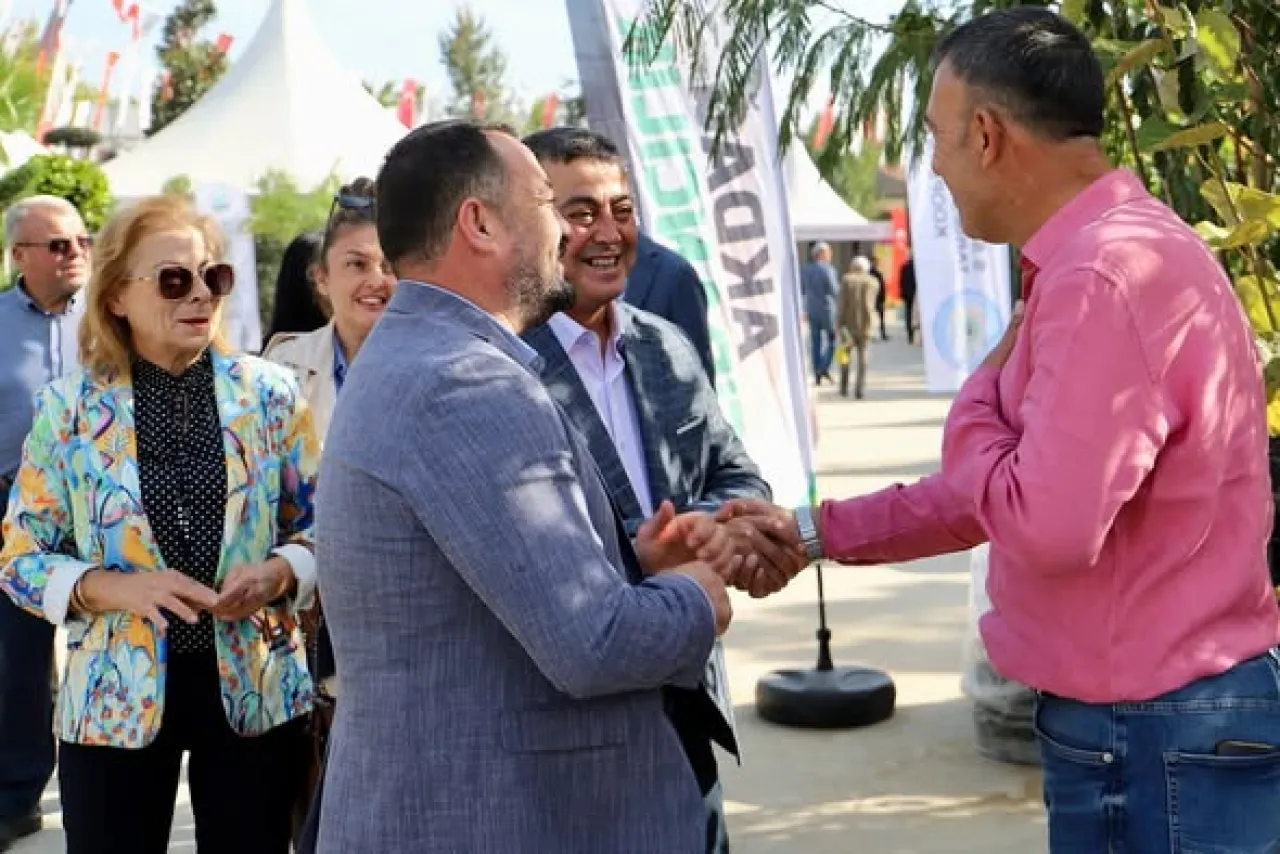 Ödemiş'te Süs Bitkileri ve Fidancılık Sergisi Büyük İlgi Gördü