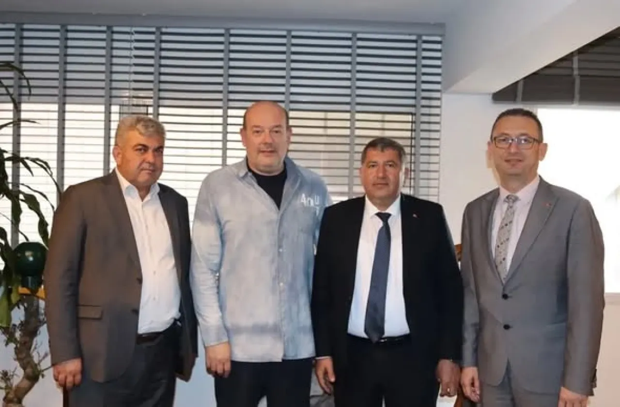 Belediye Başkanlarından Esnaf Ziyareti: Ekonomik Krizde Çözüm Yolları Masaya Yatırıldı