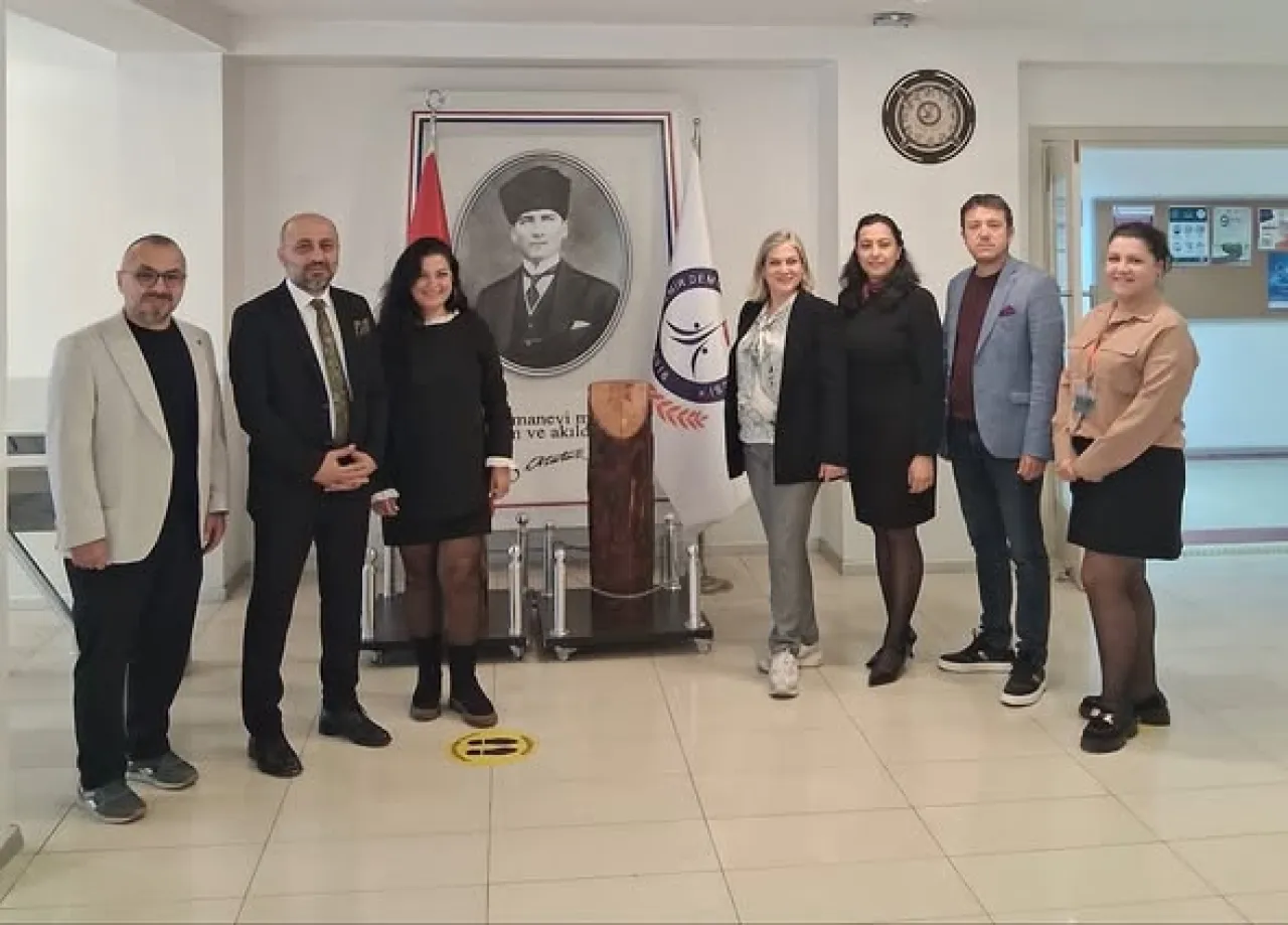 İzmir Ticaret Odası, Mesleki Eğitimde İş Birliği Protokolü İçin Toplantıda Yer Aldı