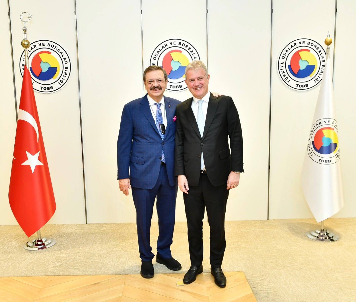 İzmir Ticaret Odası Başkanı Mahmut Özgener, TOBB Başkanı Hisarcıklıoğlu ile Görüştü